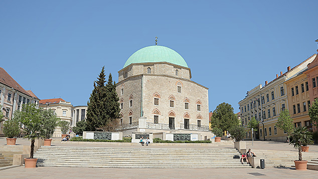 Belvárosi plébániatemplom